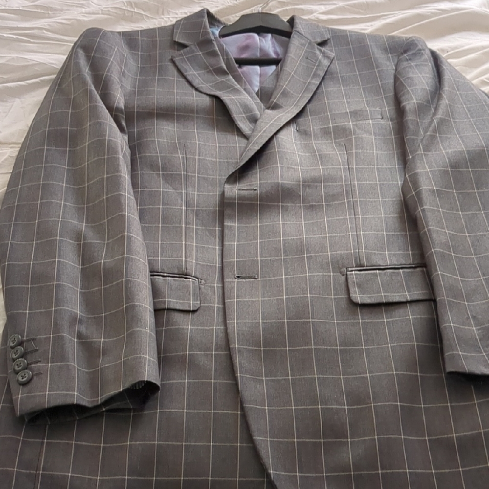 Gray Checkered Men's Blazer